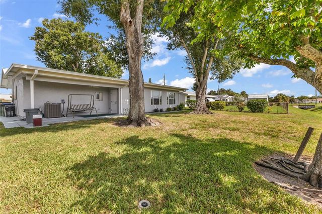 4100 GROBE STREET, North Port, FL 34287