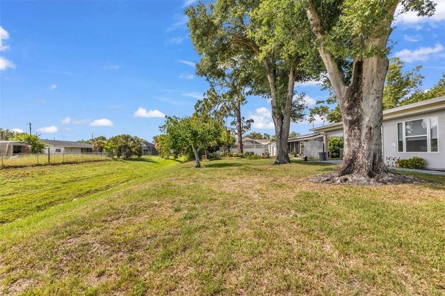 4100 GROBE STREET, North Port, FL 34287
