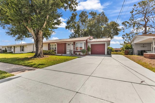 4100 GROBE STREET, North Port, FL 34287