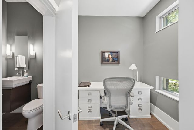 712 Strickland Dr, Nashville, TN 37206