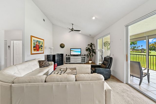 11618 Briarwood Circle 4, Boynton Beach, FL 33437