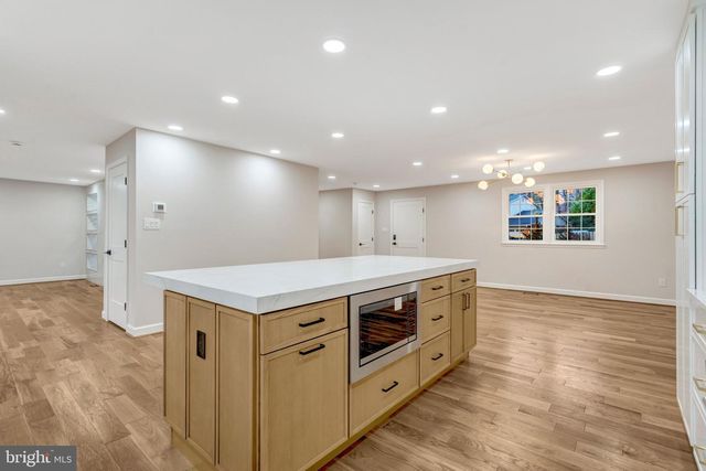 5203 MORNINGTON CT, Fairfax, VA 22032