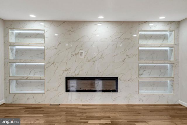 5203 MORNINGTON CT, Fairfax, VA 22032