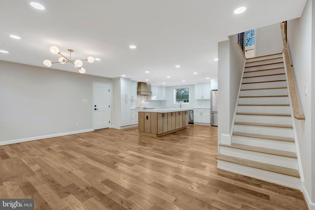 5203 MORNINGTON CT, Fairfax, VA 22032