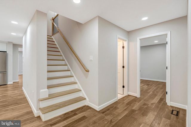 5203 MORNINGTON CT, Fairfax, VA 22032