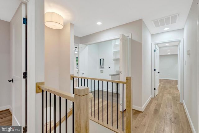 5203 MORNINGTON CT, Fairfax, VA 22032