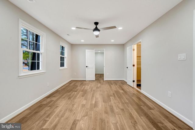 5203 MORNINGTON CT, Fairfax, VA 22032