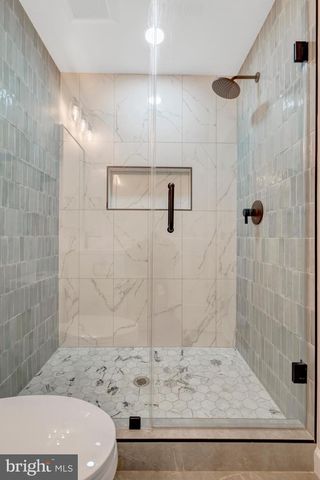 5203 MORNINGTON CT, Fairfax, VA 22032