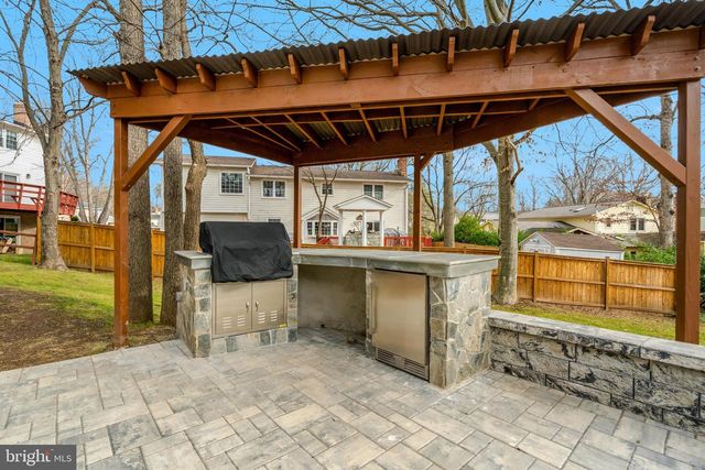 5203 MORNINGTON CT, Fairfax, VA 22032