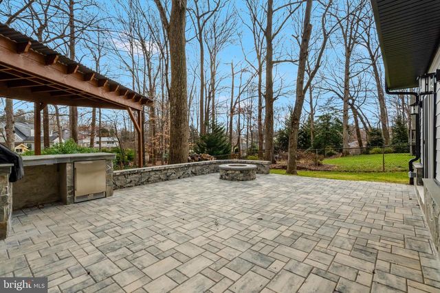 5203 MORNINGTON CT, Fairfax, VA 22032