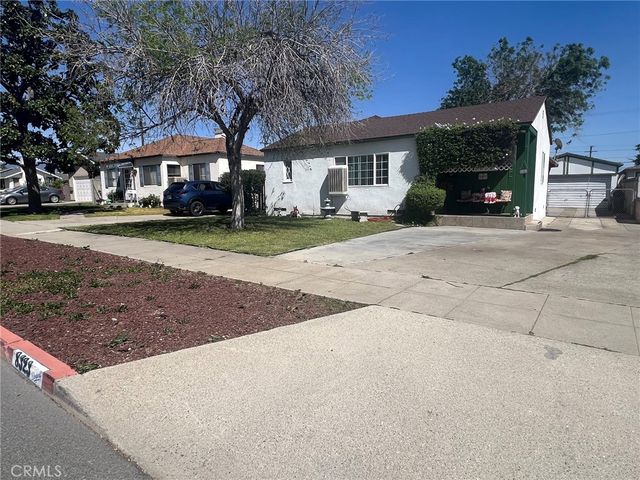 8323 Emerald Avenue, Fontana, CA 92335