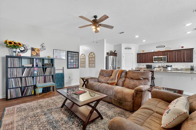 1019 LANDING LANE, Deltona, FL 32738