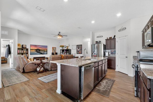 1019 LANDING LANE, Deltona, FL 32738