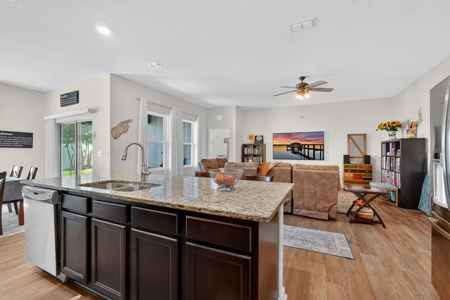 1019 LANDING LANE, Deltona, FL 32738