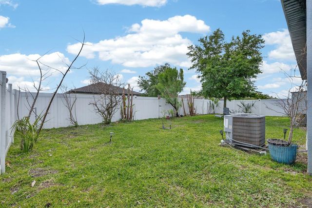 1019 LANDING LANE, Deltona, FL 32738