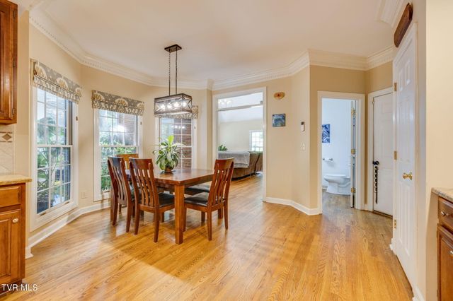 1808 Bramblewood Drive, Kingsport, TN 37660