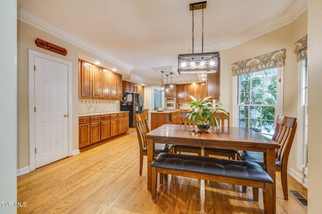 1808 Bramblewood Drive, Kingsport, TN 37660