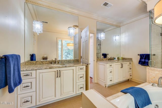 1808 Bramblewood Drive, Kingsport, TN 37660