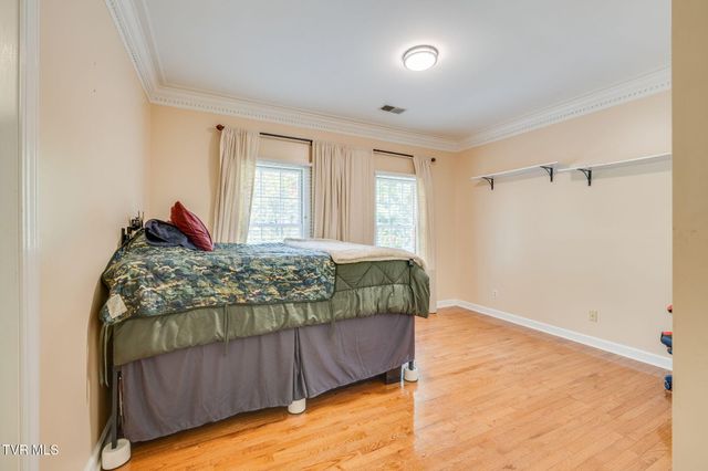 1808 Bramblewood Drive, Kingsport, TN 37660