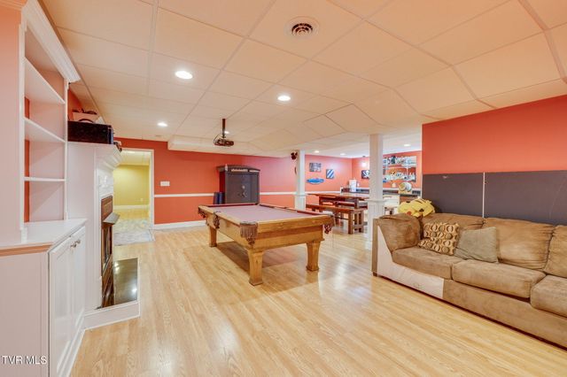 1808 Bramblewood Drive, Kingsport, TN 37660