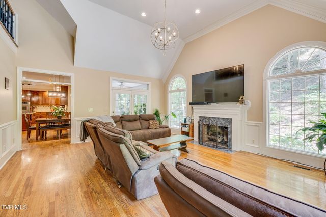 1808 Bramblewood Drive, Kingsport, TN 37660
