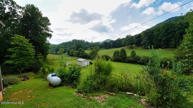 215 Kirby Lane, Murphy, NC 28906