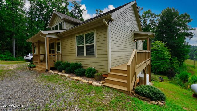 215 Kirby Lane, Murphy, NC 28906