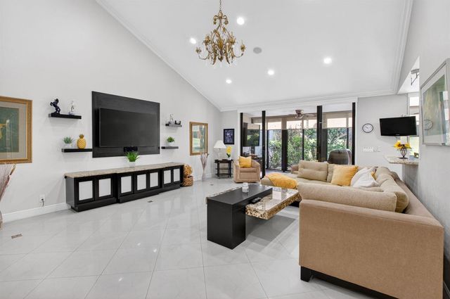 19950 Sawgrass Lane 5203, Boca Raton, FL 33434