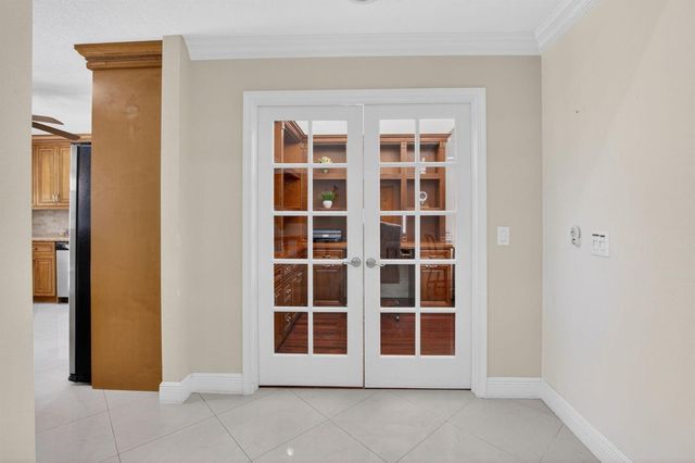 19950 Sawgrass Lane 5203, Boca Raton, FL 33434