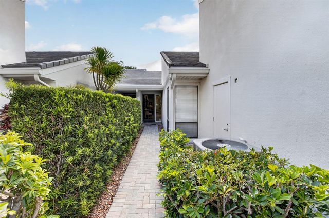 19950 Sawgrass Lane 5203, Boca Raton, FL 33434