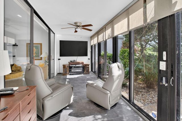 19950 Sawgrass Lane 5203, Boca Raton, FL 33434