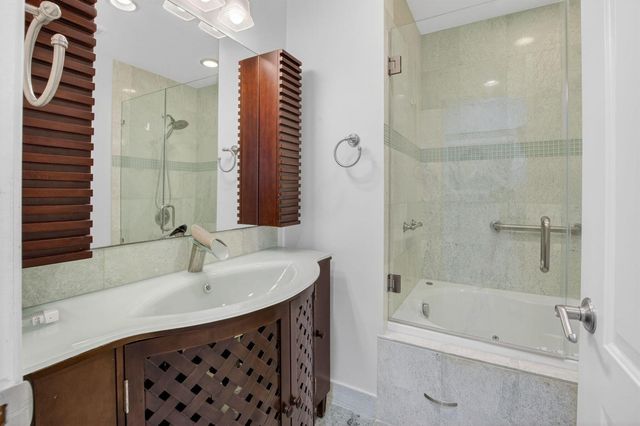 19950 Sawgrass Lane 5203, Boca Raton, FL 33434