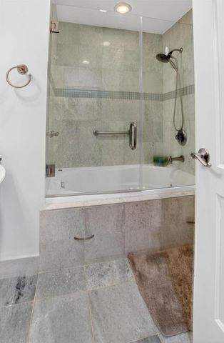 19950 Sawgrass Lane 5203, Boca Raton, FL 33434