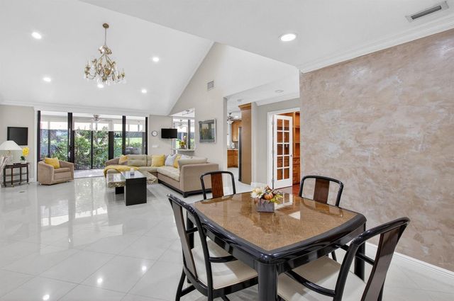 19950 Sawgrass Lane 5203, Boca Raton, FL 33434