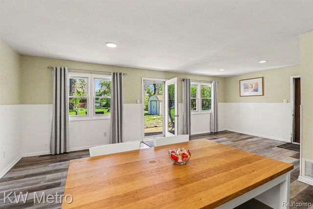 657 Dunleavy Drive, Highland, MI 48356