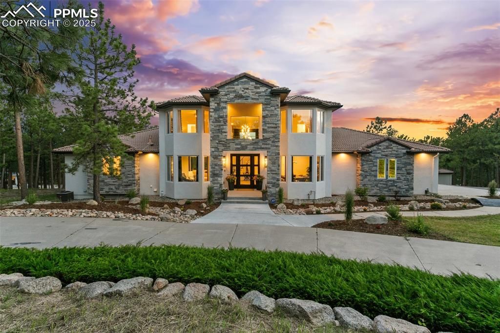 17270 Colonial Park Drive, Monument, CO 80132