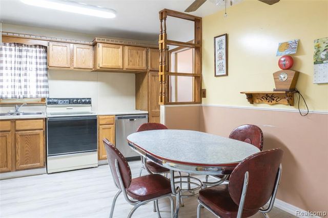 11788 Syracuse Street, Taylor, MI 48180