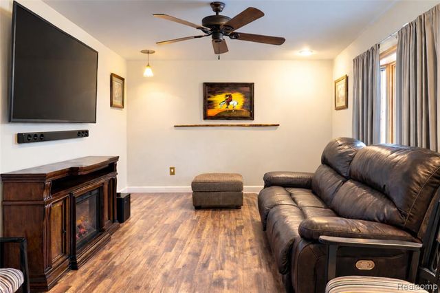 11788 Syracuse Street, Taylor, MI 48180