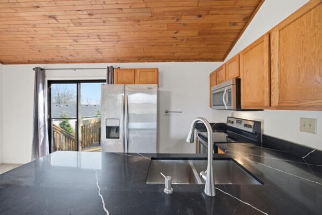 3685 Squires Woods Way, Lexington, KY 40515