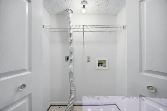 3685 Squires Woods Way, Lexington, KY 40515