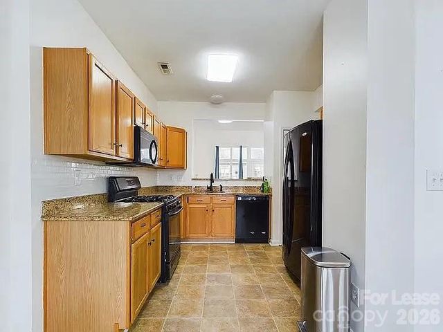 155 Kallie Loop, Mooresville, NC 28117