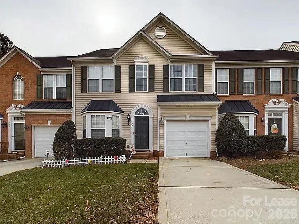 155 Kallie Loop, Mooresville, NC 28117