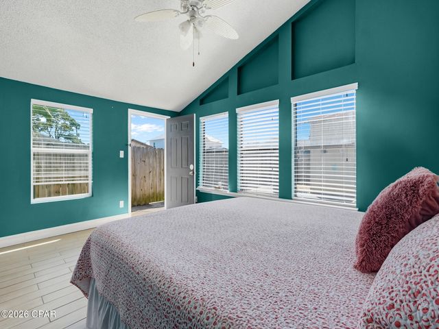 5601 Pinetree Avenue A, Panama City, FL 32408