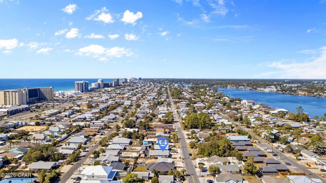 5601 Pinetree Avenue A, Panama City, FL 32408