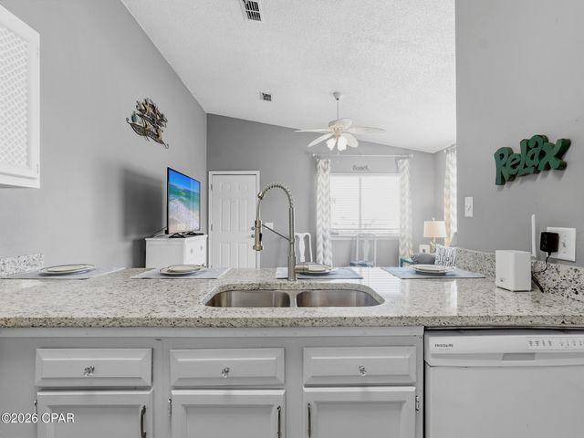 5601 Pinetree Avenue A, Panama City, FL 32408