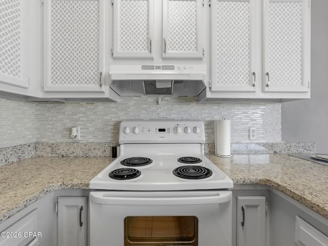 5601 Pinetree Avenue A, Panama City, FL 32408