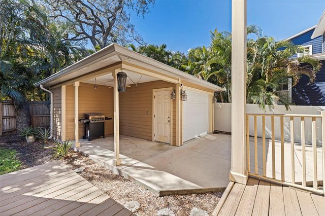 3104 W FIELDER STREET, Tampa, FL 33611