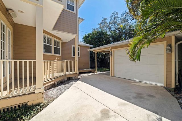 3104 W FIELDER STREET, Tampa, FL 33611