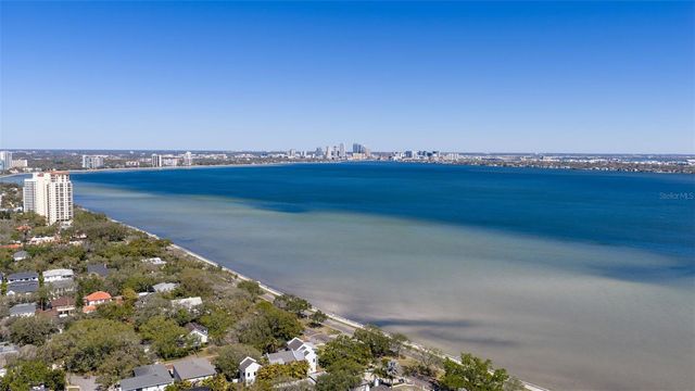 3104 W FIELDER STREET, Tampa, FL 33611