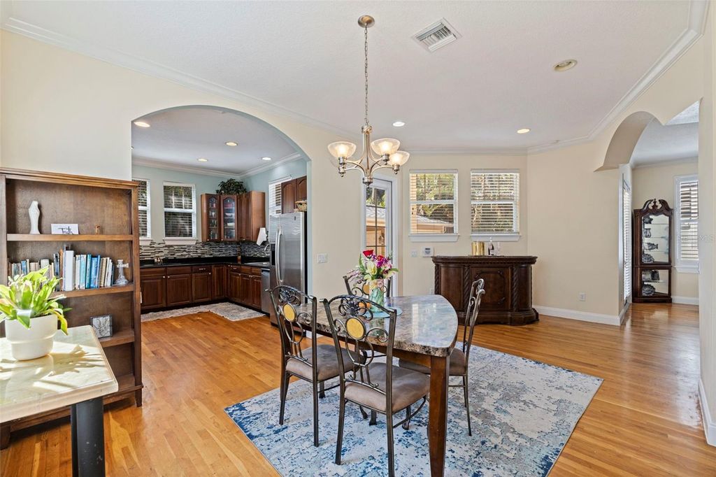 Image 18 of property listing at 3104 W FIELDER STREET, Tampa, FL 33611